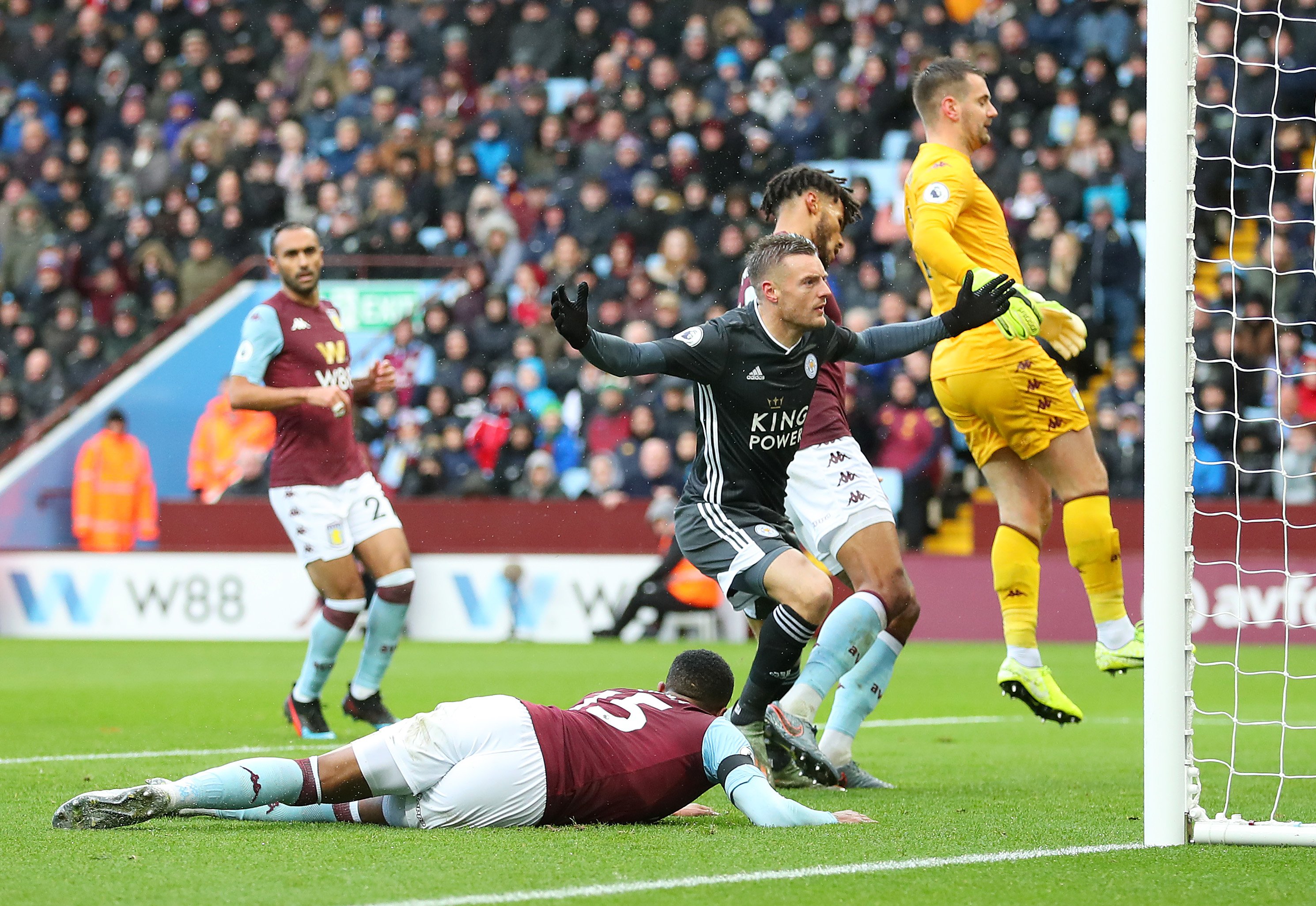 支球隊進行 支球隊進行